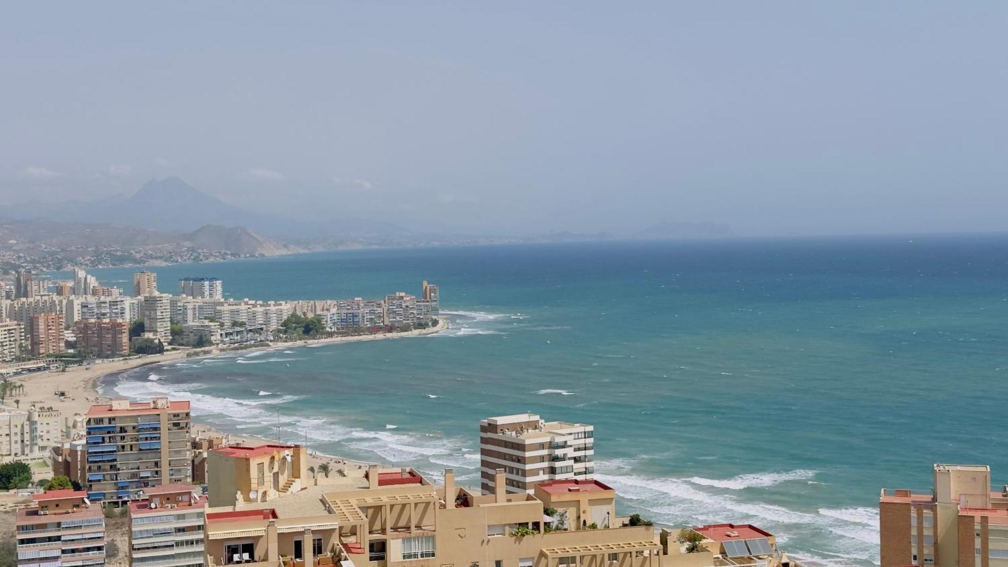 Atico A 50M Del Mar. Parking Gratis. A/C Lägenhet El Campello Exteriör bild