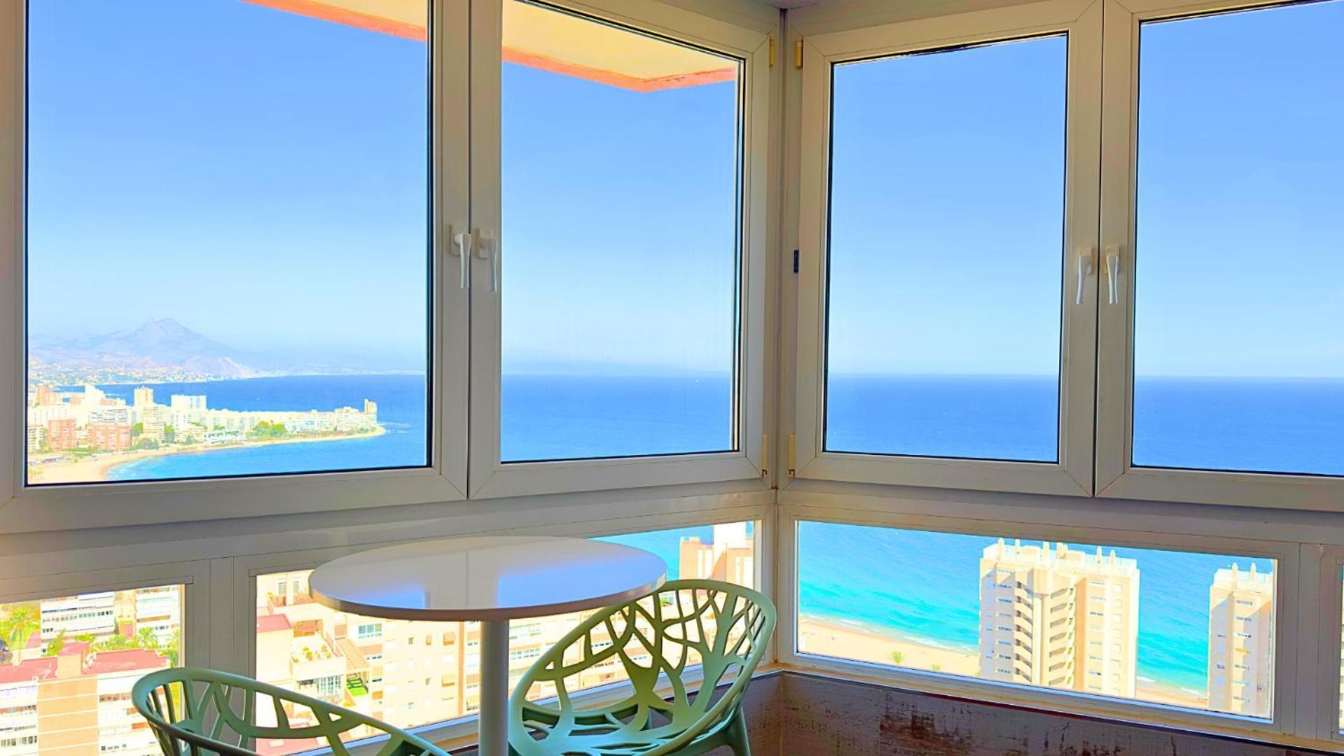 Atico A 50M Del Mar. Parking Gratis. A/C Lägenhet El Campello Exteriör bild