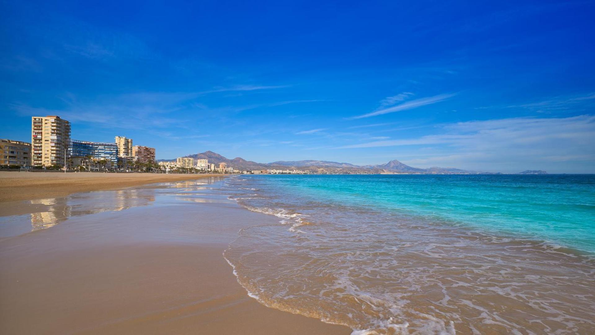 Atico A 50M Del Mar. Parking Gratis. A/C Lägenhet El Campello Exteriör bild